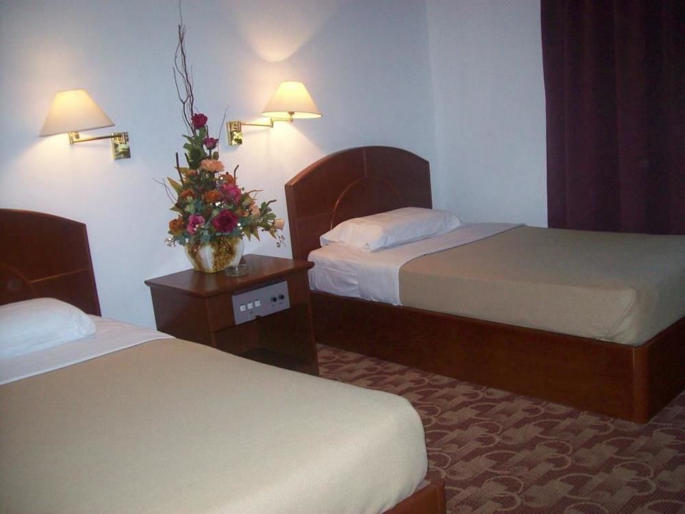 D Valley Hotel Kuala Lipis Eksteriør billede